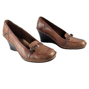Womens 7 M Clarks Artisan Wedge Heel Loafer Brown Leather 73034 Buckle Strap